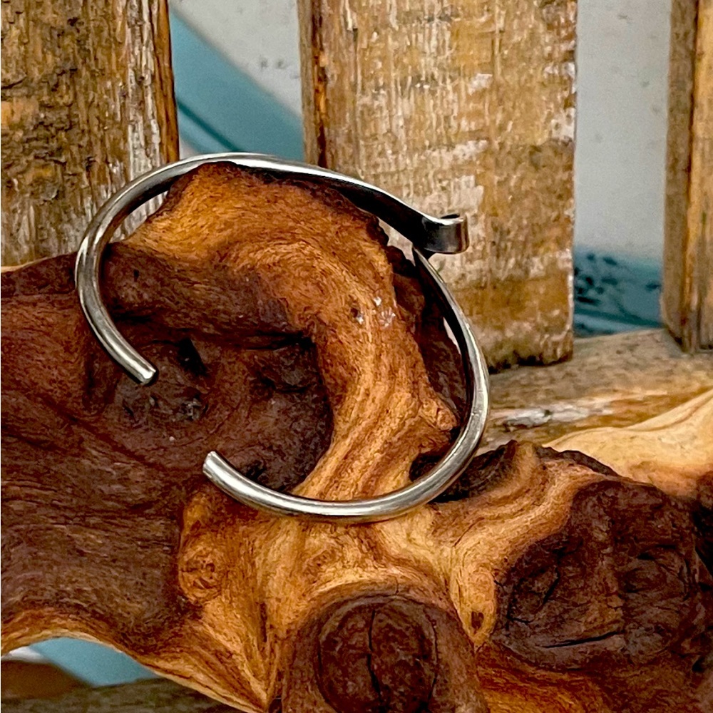 Solid Sterling Silver Twisted Minimalist Cuff Bra… - image 3